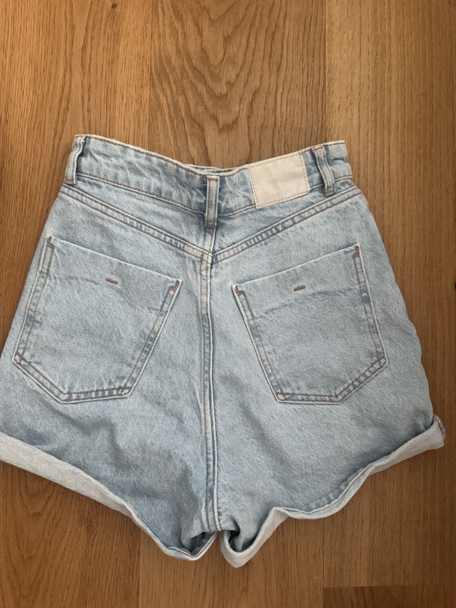 Zara Jeans: Jeans Shorts Zara, Gr.32 – D'occasion à Solothurn par jgu_xfz2 1