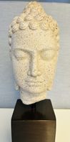 Buddha Kopf Skulptur auf Sockel, neuwertig
