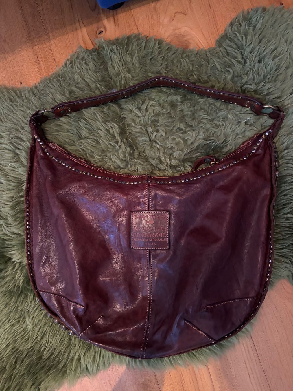 Campomaggi Sacs femmes: Campomaggi Schultertasche – D'occasion à Schmitten FR par Norippe