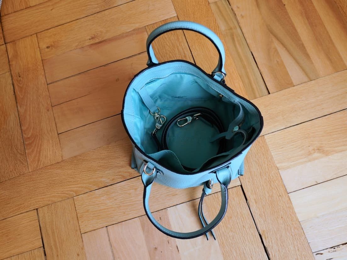 Longchamp Sacs femmes: Longchamp leather handbag  – Neuf (Voir description) à Porrentruy par joy_z2f5 1