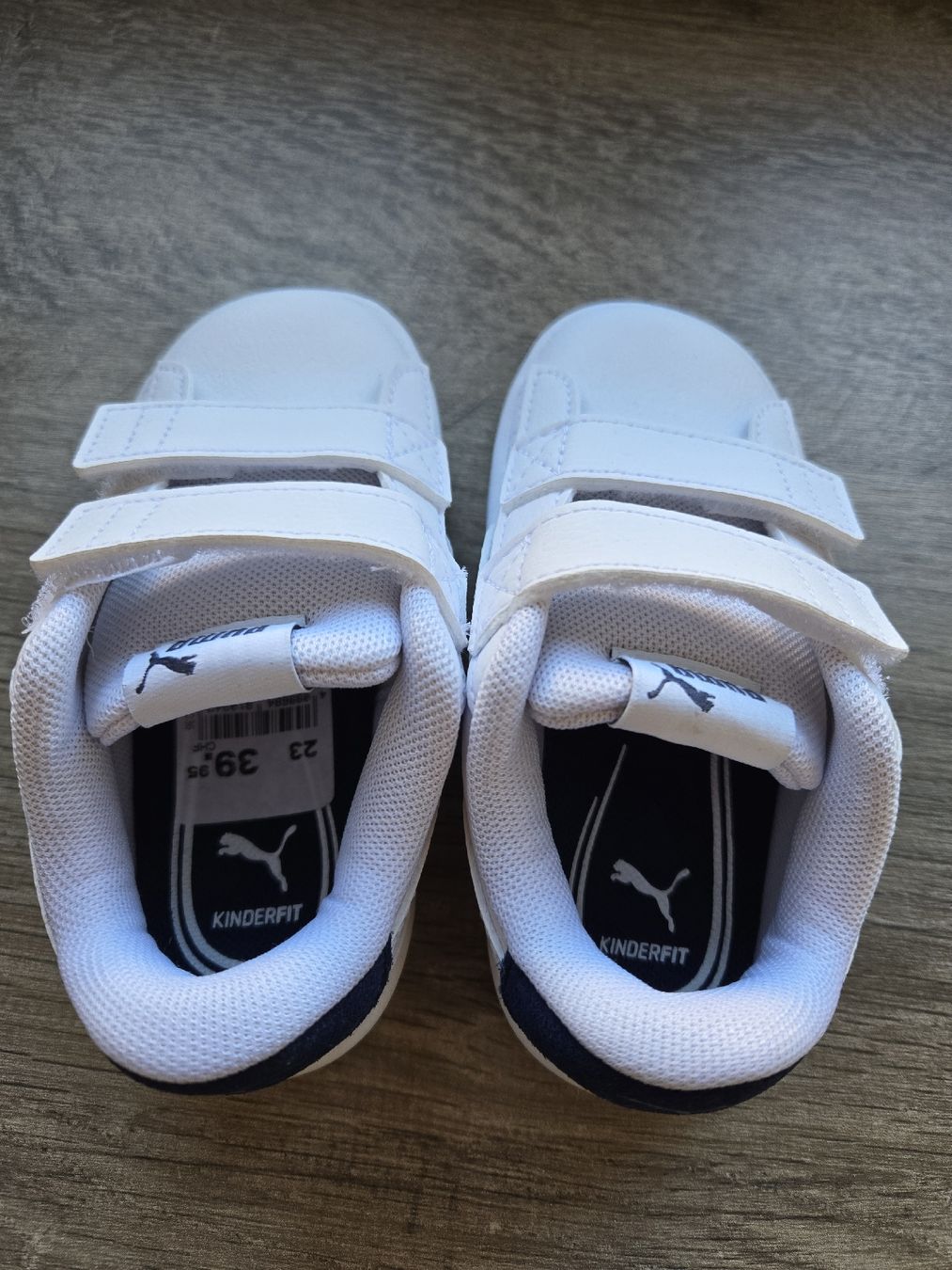 Puma Scarpe per ragazzi: Puma Kinderschuhe Gr. 23 weiss – Nuovo (secondo la descrizione) da Zürich venduto da san_2m5w 1