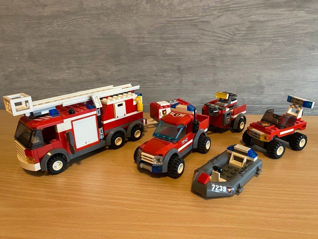 Lego Giocattoli: Lego Feuerwehr + Polizei – Usato da Zürich venduto da Wuffel6 2