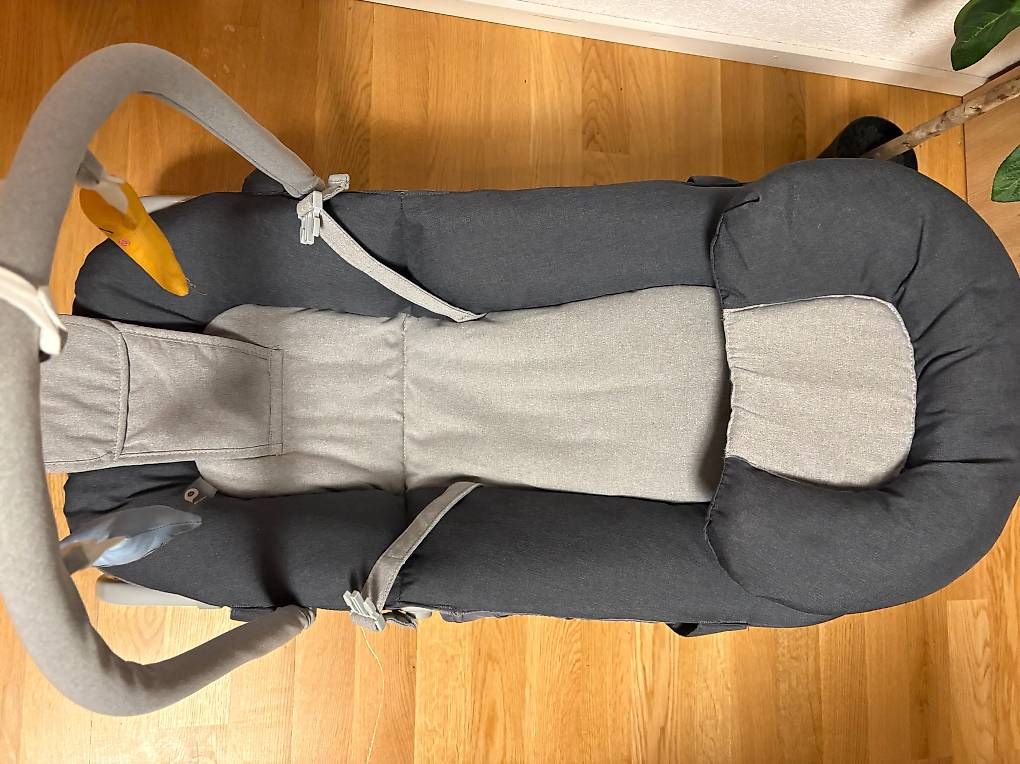 Sdraiette & Sdraiette a dondolo: Berceau bébé transportable – Usato da Fribourg venduto da Sbcaro 3