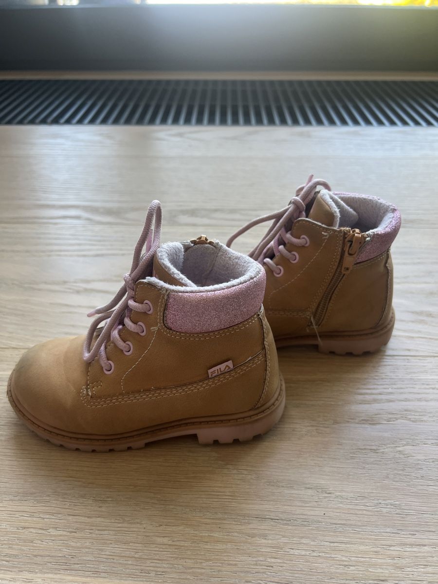 Scarpe per ragazzi: Scarponcini Fila – Usato da Ruvigliana venduto da lux_t2sb 2