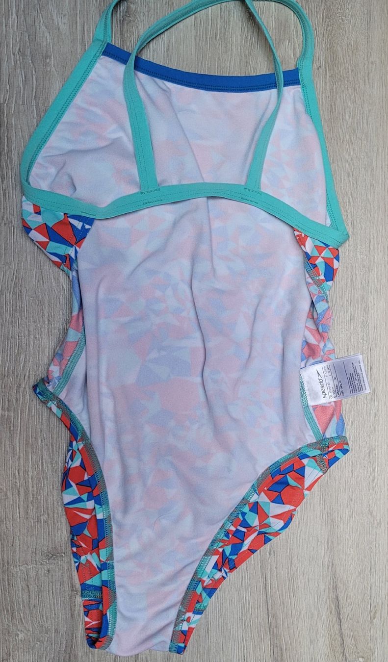 Speedo Maillots de bain: Badekleid Speedo Kinder Gr.152  super Zustand – Neuf (Voir description) à Münchenstein par sun_mx9b 2
