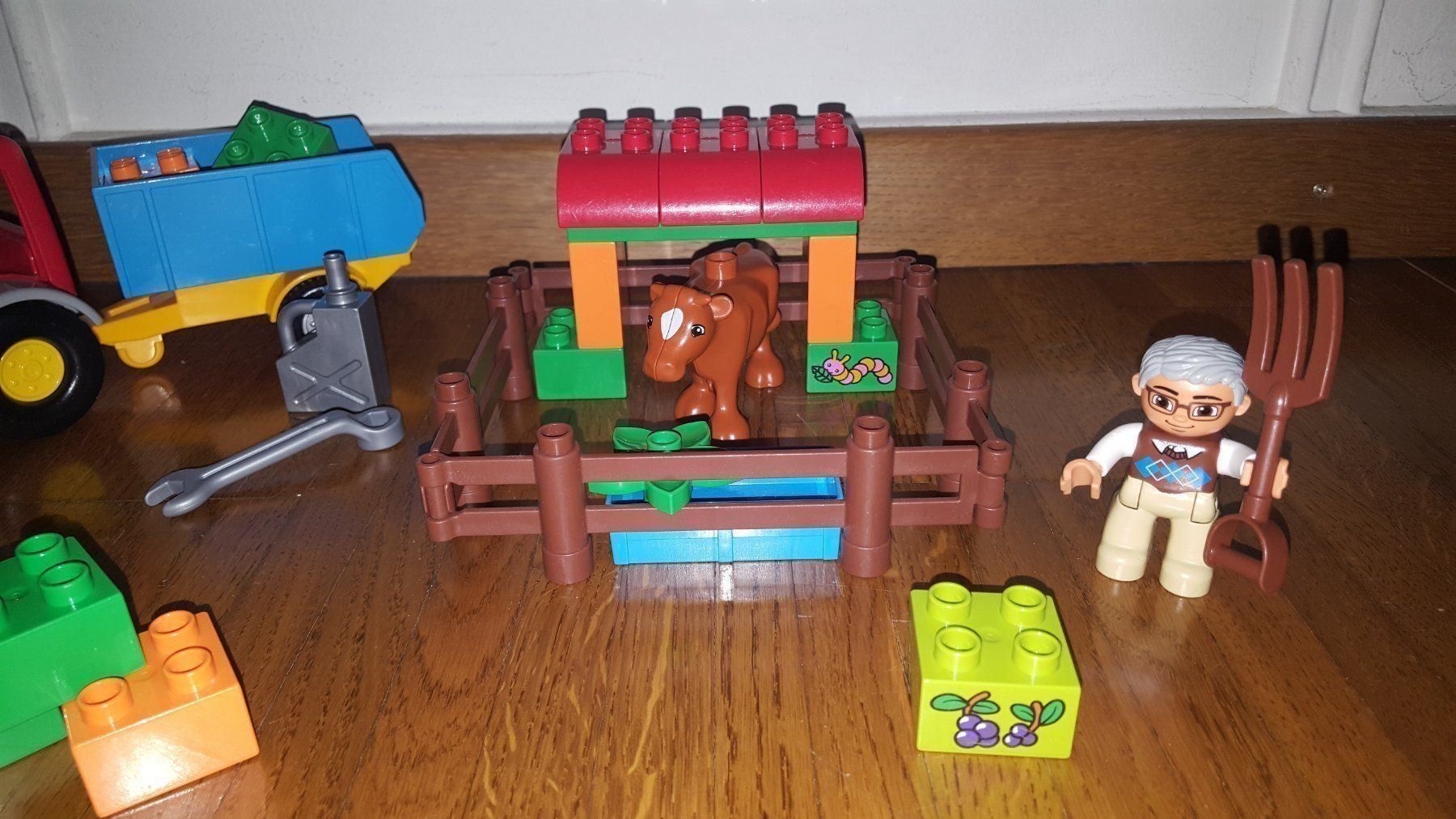 Lego Giocattoli: Lego Duplo Farm Traktor 10524 – Usato da Wittenbach venduto da Gugielmo 1