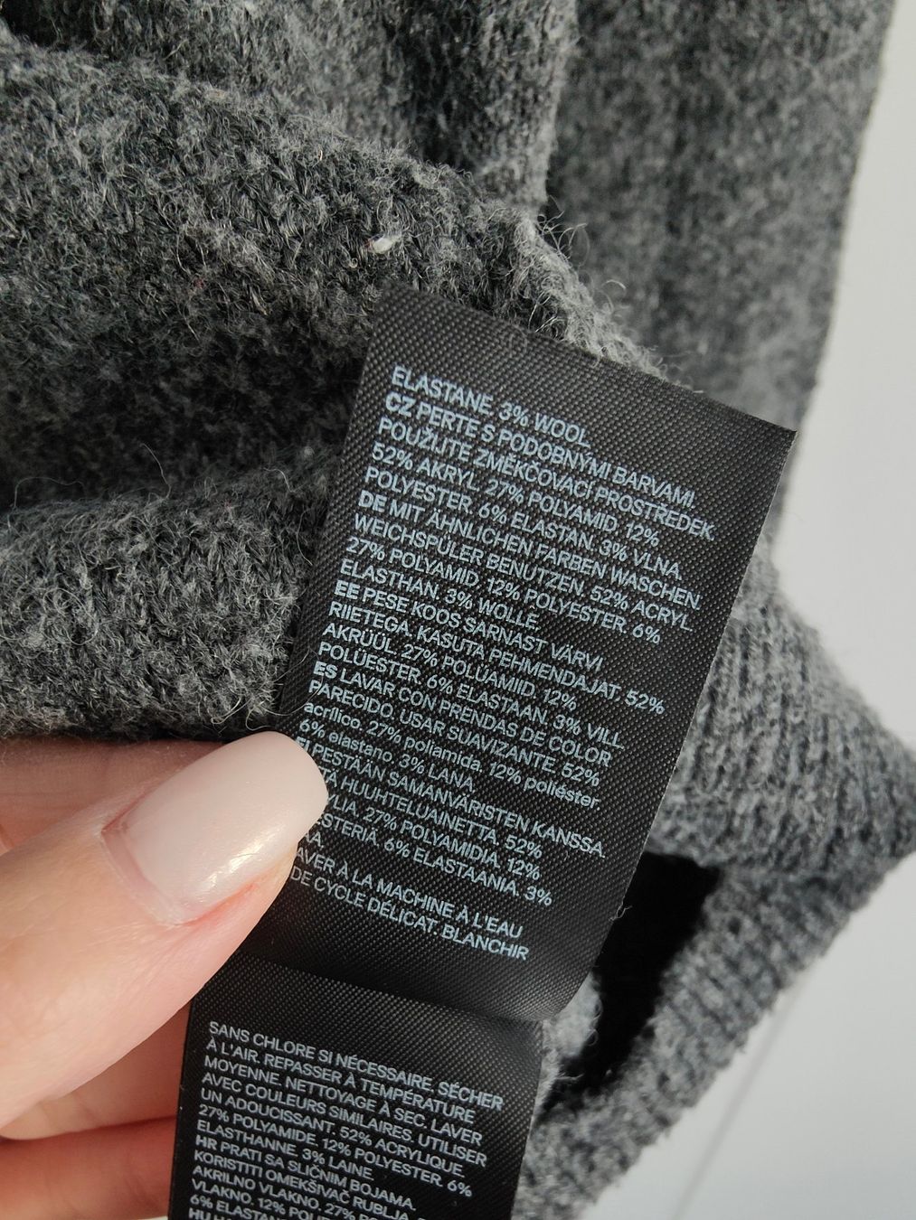 Maglioni & Felpe: Pullover - Grösse S – Usato da Rickenbach b. Wil venduto da Beautiful.Things 5