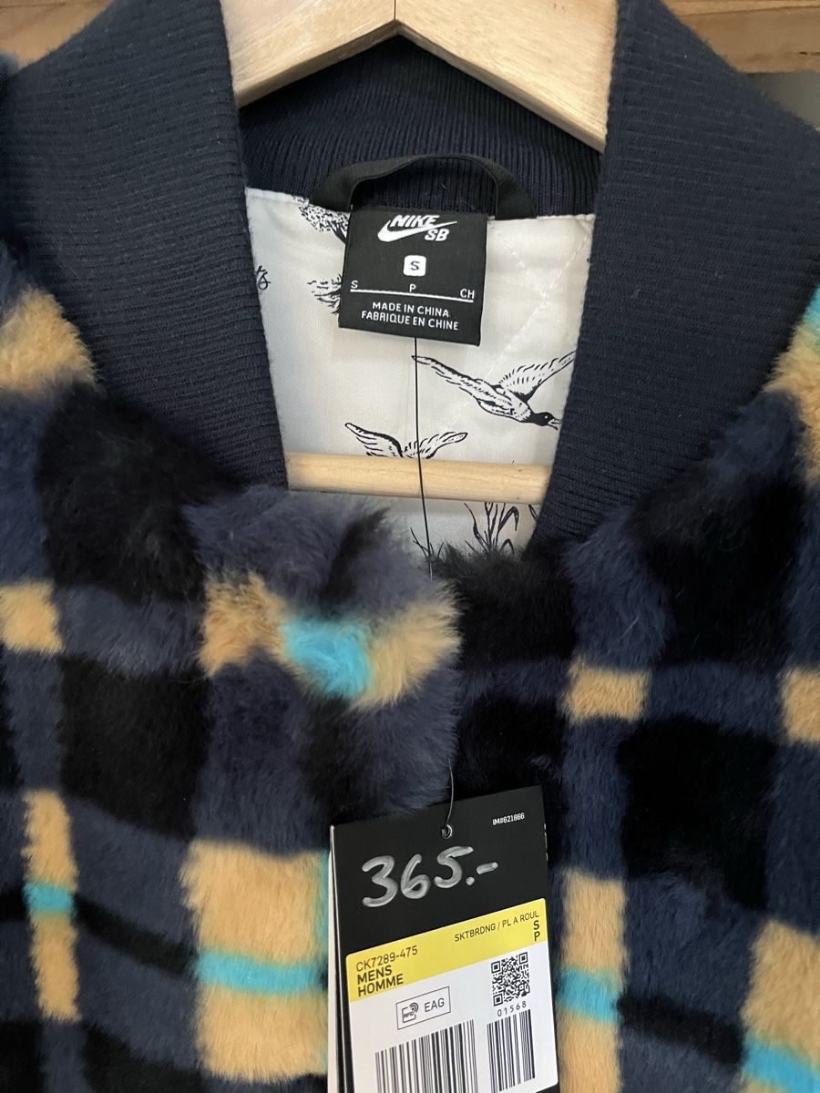 Nike Giacche: Nike SB x Concepts Mallard Apparel Collection – Nuovo e nell'imballaggio originale da St-Pierre-Clages venduto da Skunk86 2