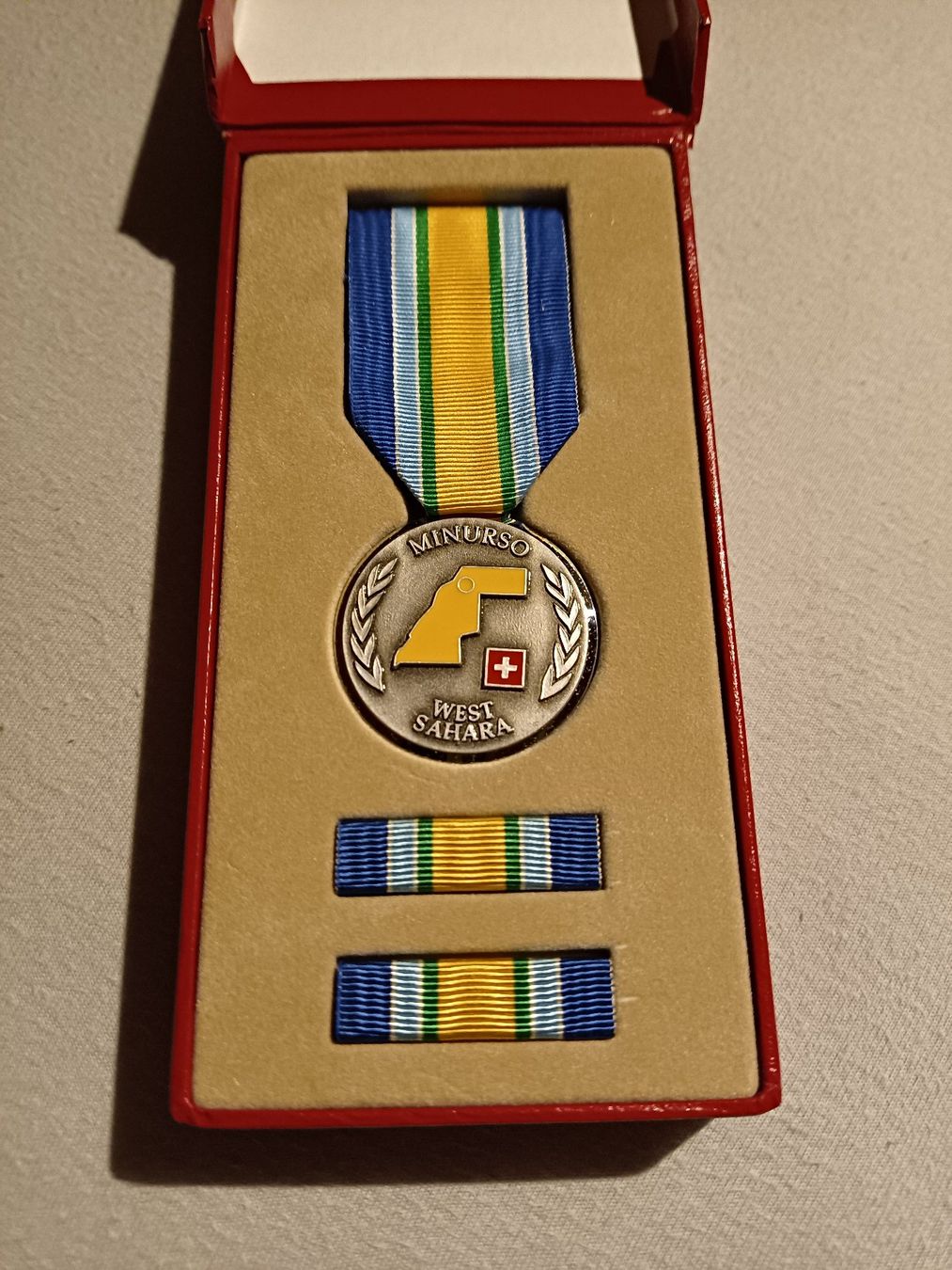 Medaglie: Original Schweizer Verdienstmedaille Minurso – Nuovo (secondo la descrizione) da Diessenhofen venduto da esskargo 1