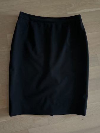 Bleistiftrock BOSS - black - Gr. 38 - Schurwolle/Italy - TOP