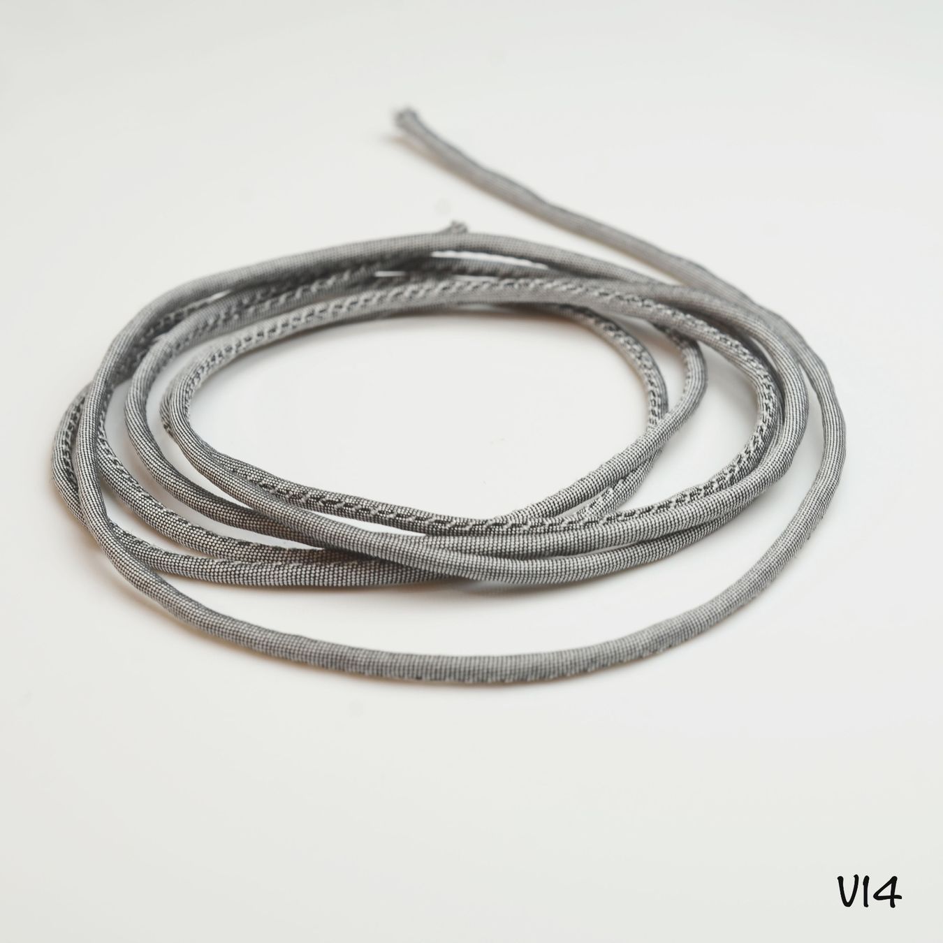 Tessuti: Seidenstränge 2 mm – Nuovo e nell'imballaggio originale da Effretikon venduto da Joiarte 6