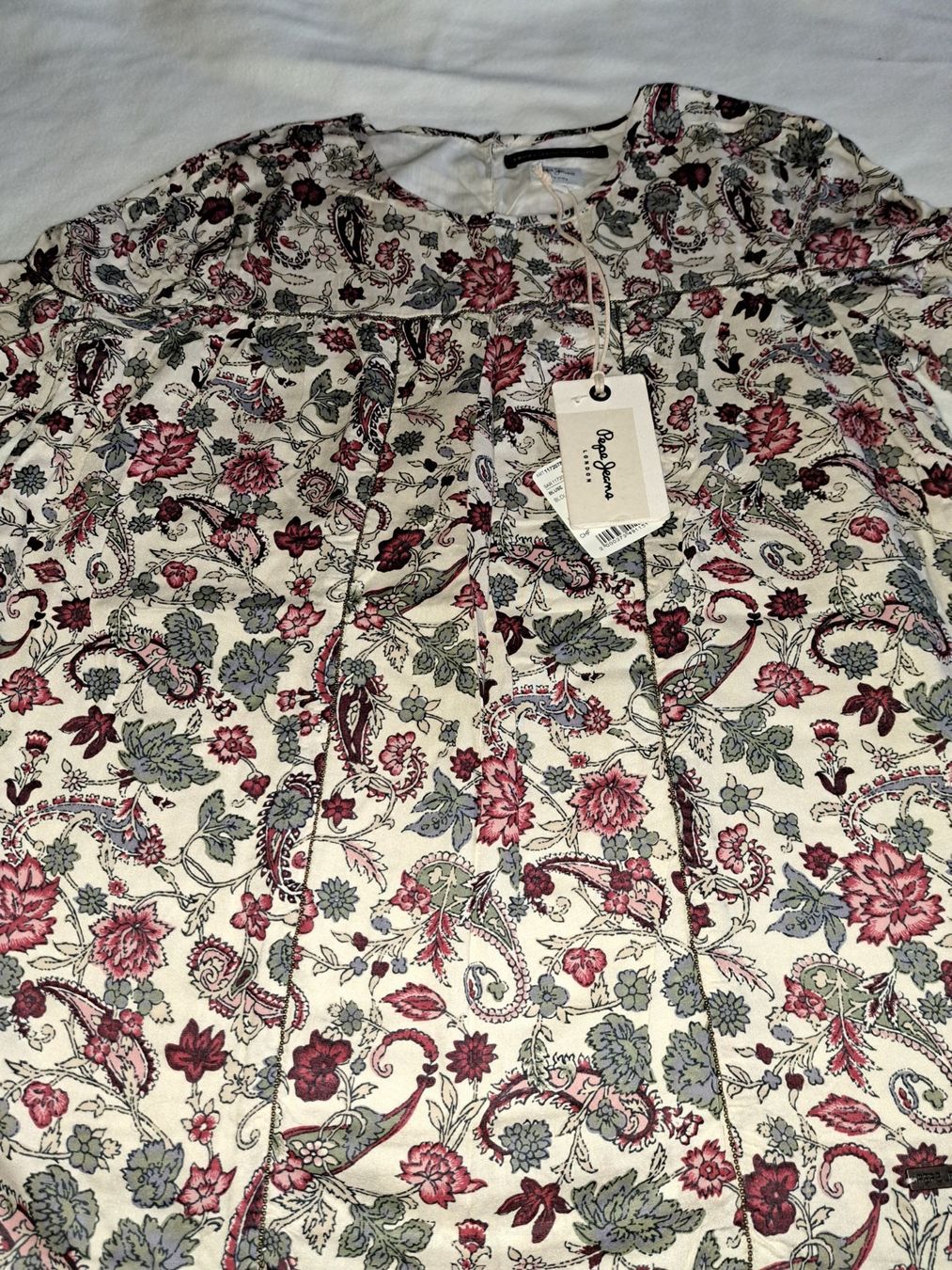 Pepe Jeans Camicette, T-shirt & Top: Bluse Pepe Jeans Gr 152 NEU – Nuovo e nell'imballaggio originale da Effretikon venduto da gonzzi 1