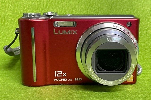 Panasonic Fotocamera: Digitalkamera Panasonic DMC-TZ7 – Usato da Oberrieden venduto da Ket25 1