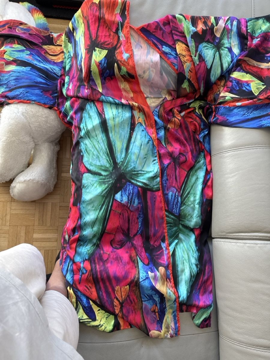 Kimono: Kimono  – Nuovo (secondo la descrizione) da Chêne-Bougeries venduto da dav_x99l