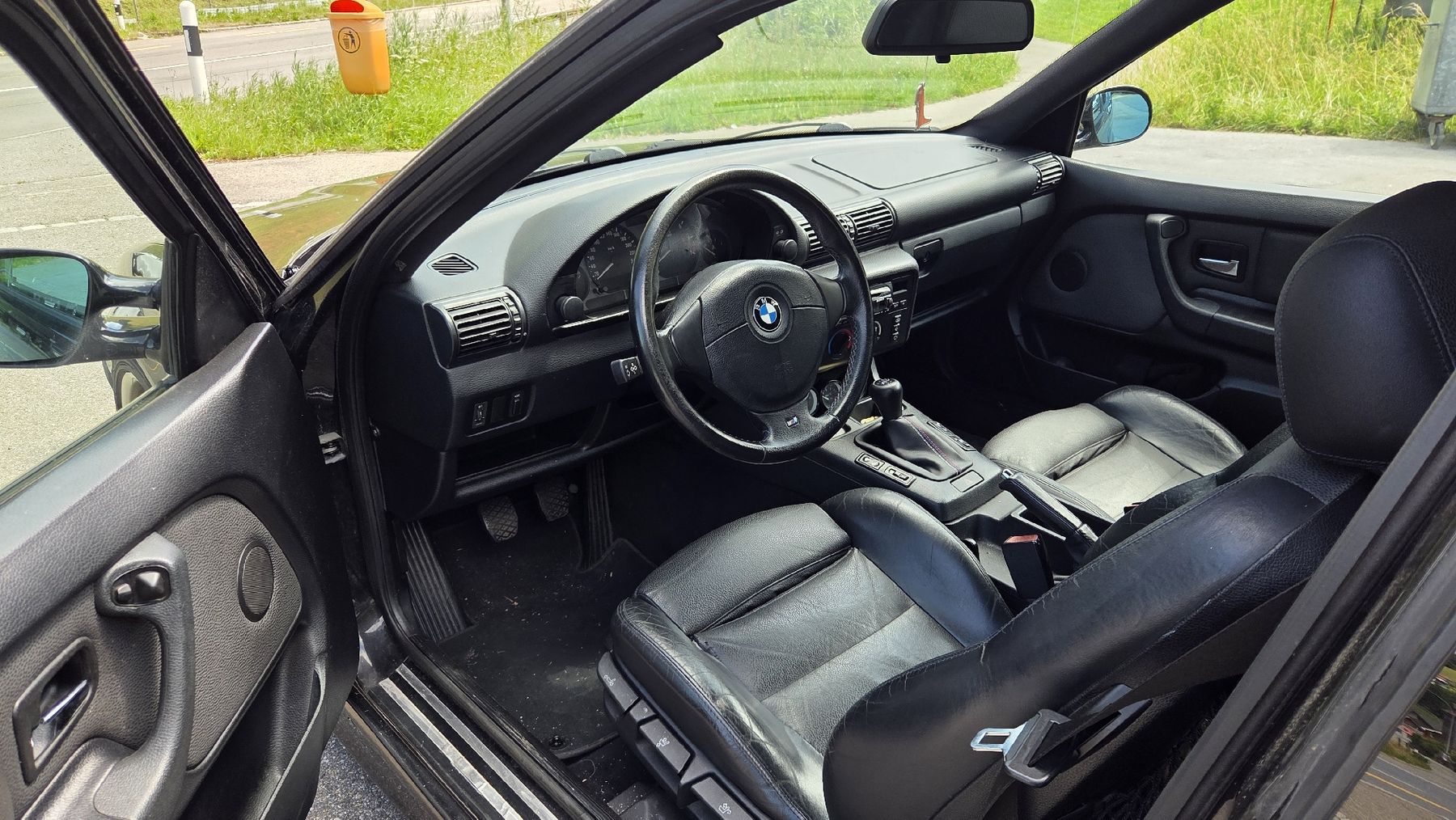 BMW Automobili: BMW E36 323ti Compact M-Paket – Usato da Lichtensteig venduto da mic_jwv6 6