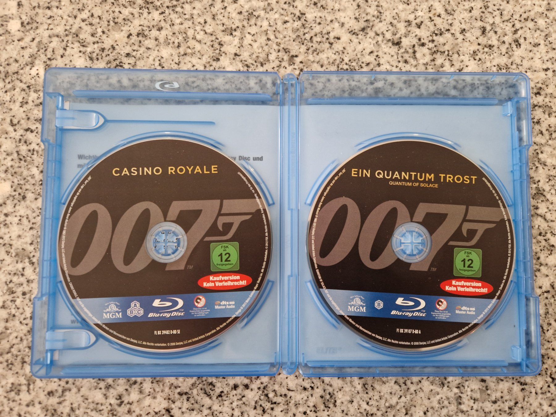 Tutti i DVDs: 007 Daniel Craig Blu-Ray Topzustand – Usato da Buchs SG venduto da Herc01 1