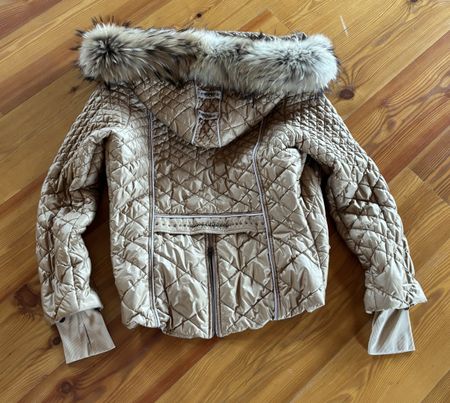 Edle Winterjacke Gr. 36/38 mit Pelzkragen, Lily Farouche