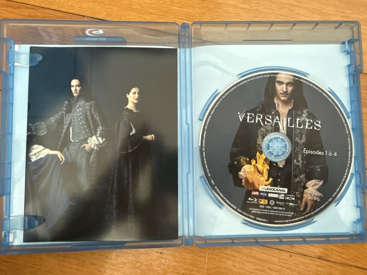 Tutti i DVDs: Versailles - L'Intégrale - Blu-ray - Saison 1 - Comme neuf – Usato da Aigle venduto da pat_z2c2 2