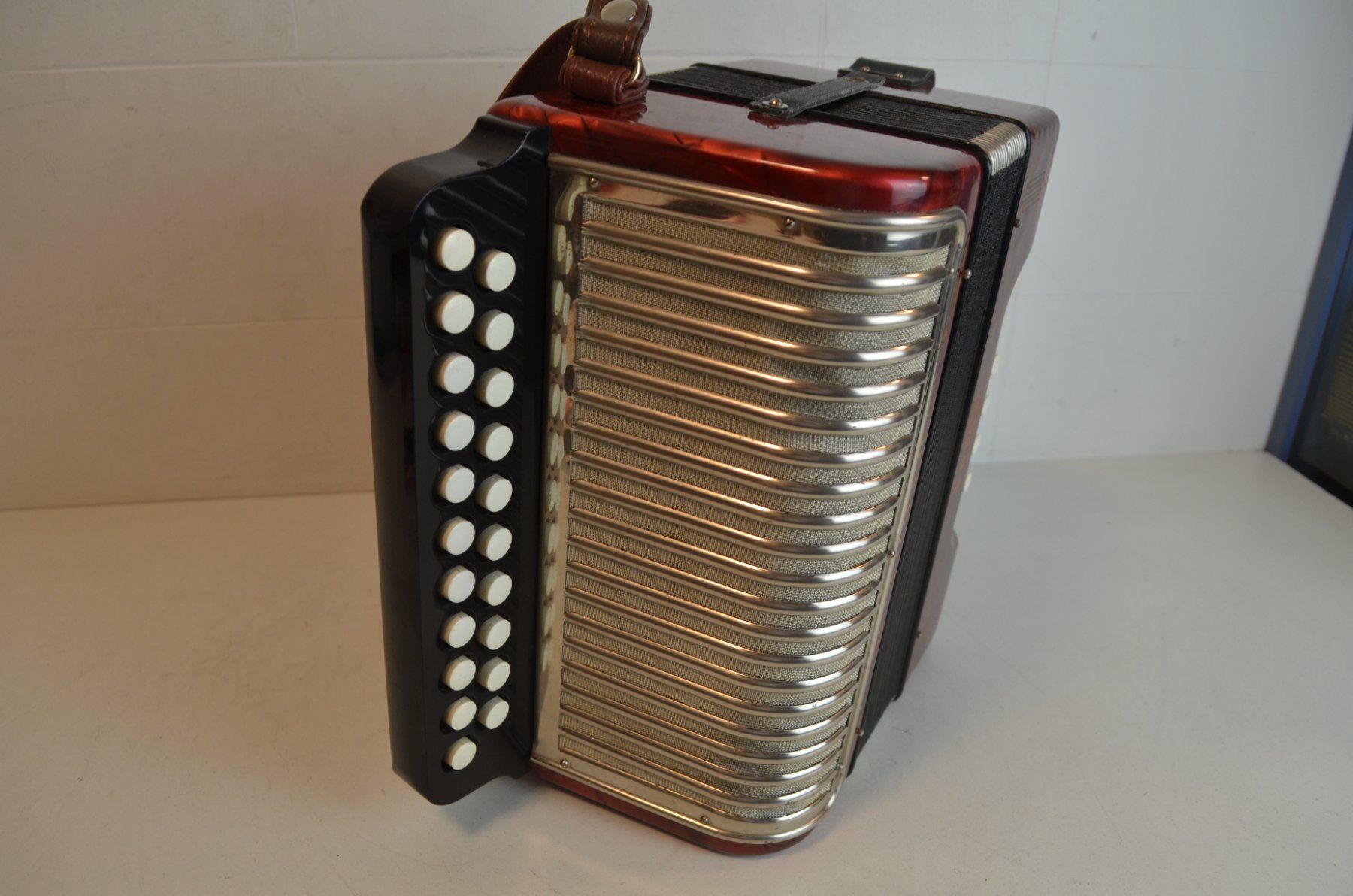 Hohner Strumenti musicali: Akkordeon diatonisch Hohner Erica – Usato da Zürich venduto da baumusik 6