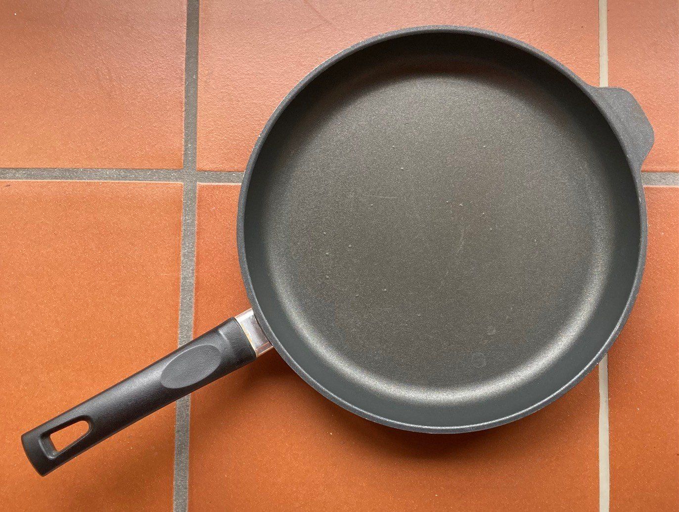 Migros Padelle: Bratpfanne Titan – Usato da Orselina venduto da Vrenegonde