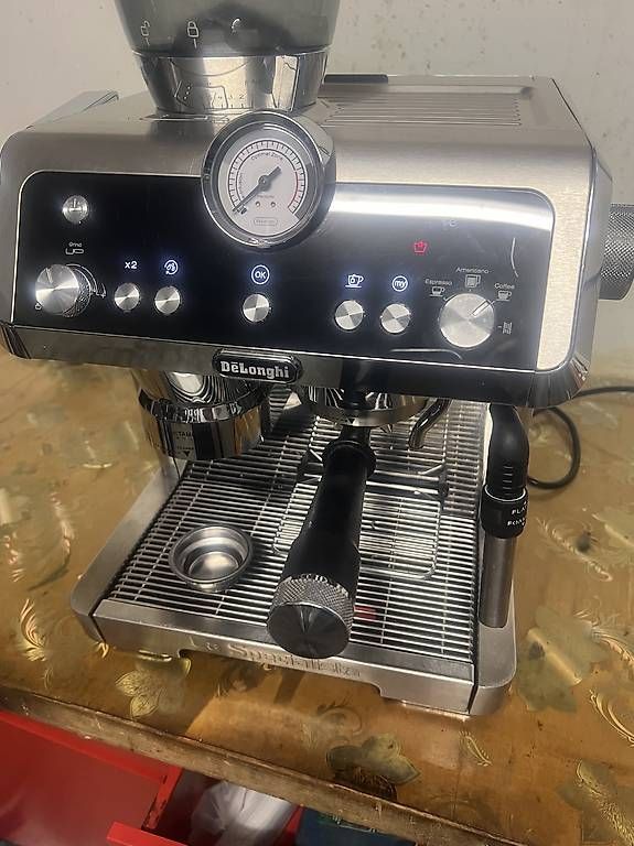 Macchine per caffè & Macchine per espresso: Delonghi La Spezial – Usato da Adliswil venduto da Claris02