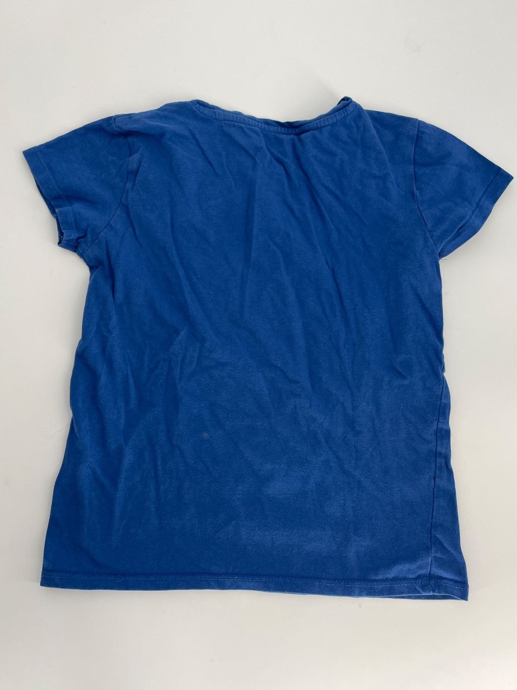 Blusen, T-Shirts & Tops: Mädchen Shirt Gr. 128 – Gebraucht aus Auenstein von moin. 2