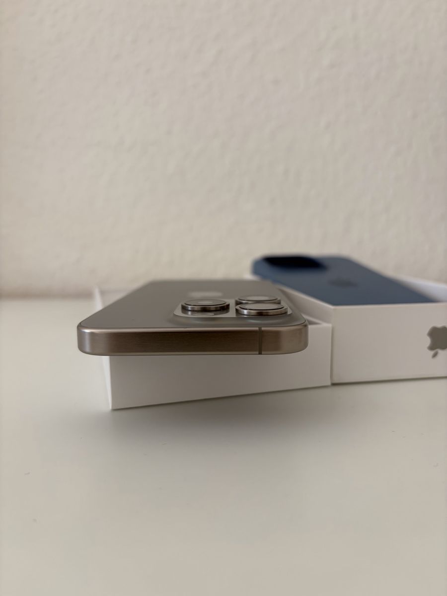 Apple Telefoni cellulari / Smartphones: iPhone 15 Pro (128GB titanium, outstanding condition) – Usato da Genève venduto da kas_6hfm 5
