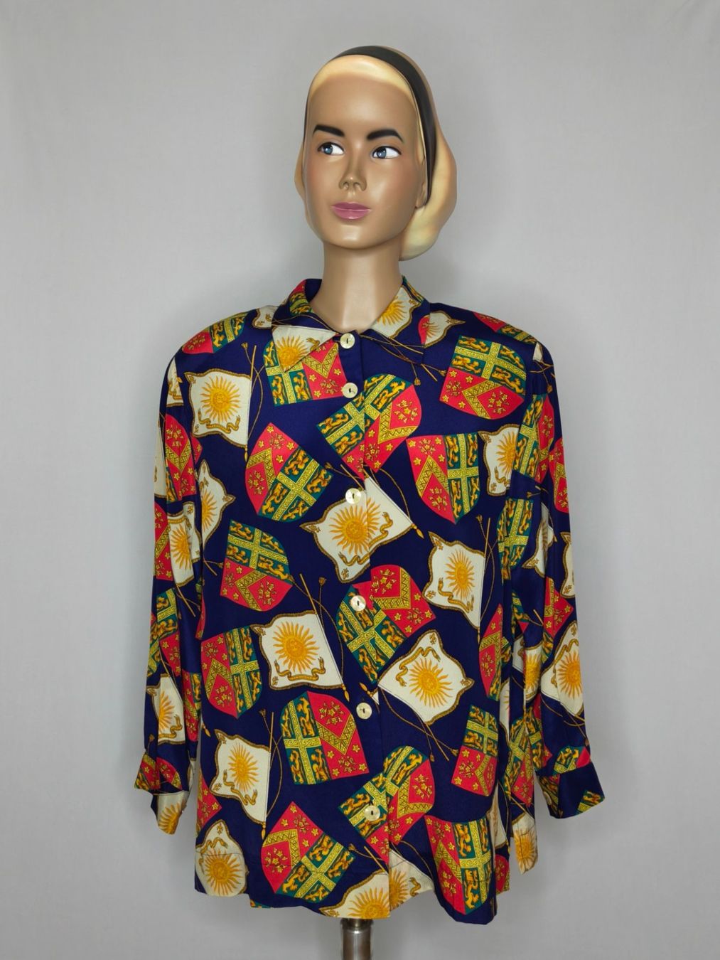 Camicette: Vintage 80s Seidenbluse – Usato da Bern venduto da -Aniko-