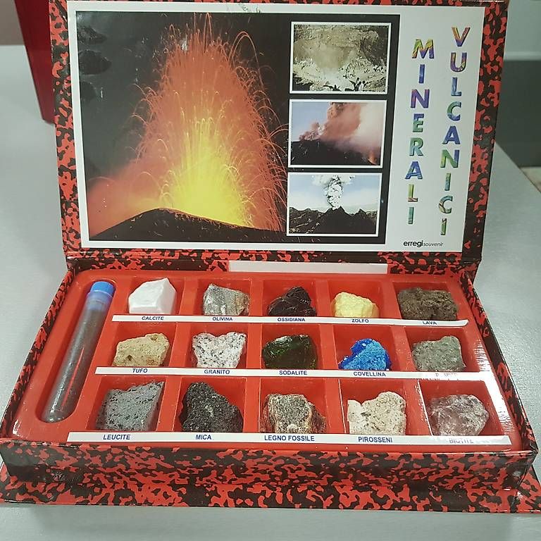 Minerali & Pietre curative: Edelsteine Mineralsteine Vulkansteine – Usato da Brüttisellen venduto da mfran