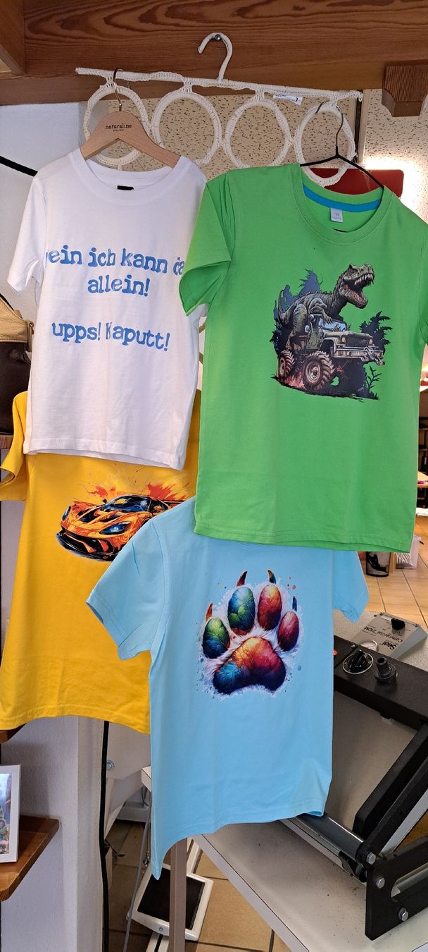 T-shirt: T-Shirts – Nuovo e nell'imballaggio originale da Rothenthurm venduto da dudli84 7