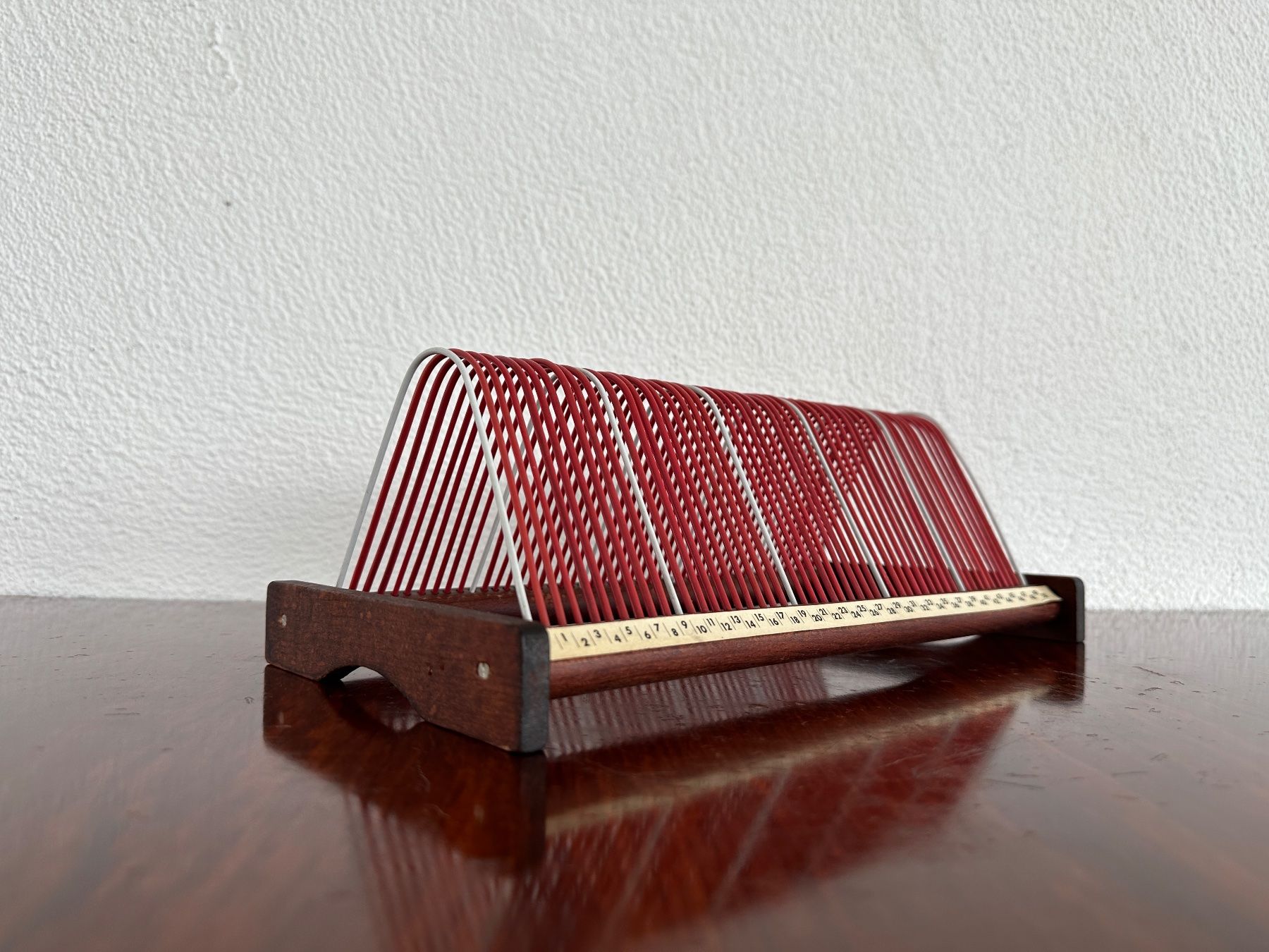 Instrumenten-& Notenständer: Vintage Schallplattenständer – Gebraucht aus Zürich von frauflufelberg 4