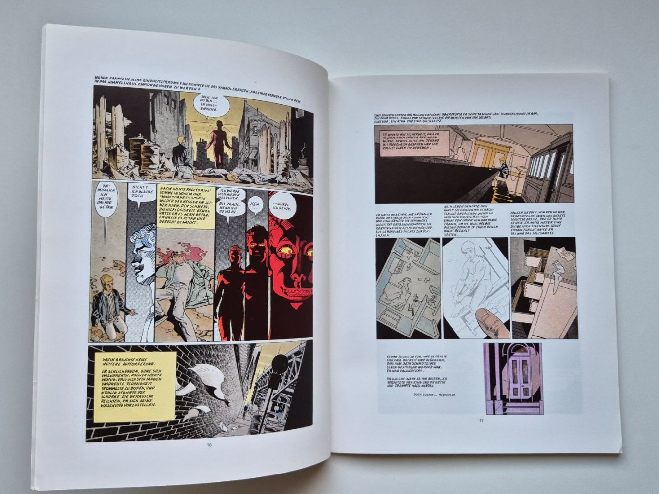 Fumetti: CLIVE BARKER - Die Comics des Blutes / Erstes Buch - feest – Usato da Niederweningen venduto da Obson 2