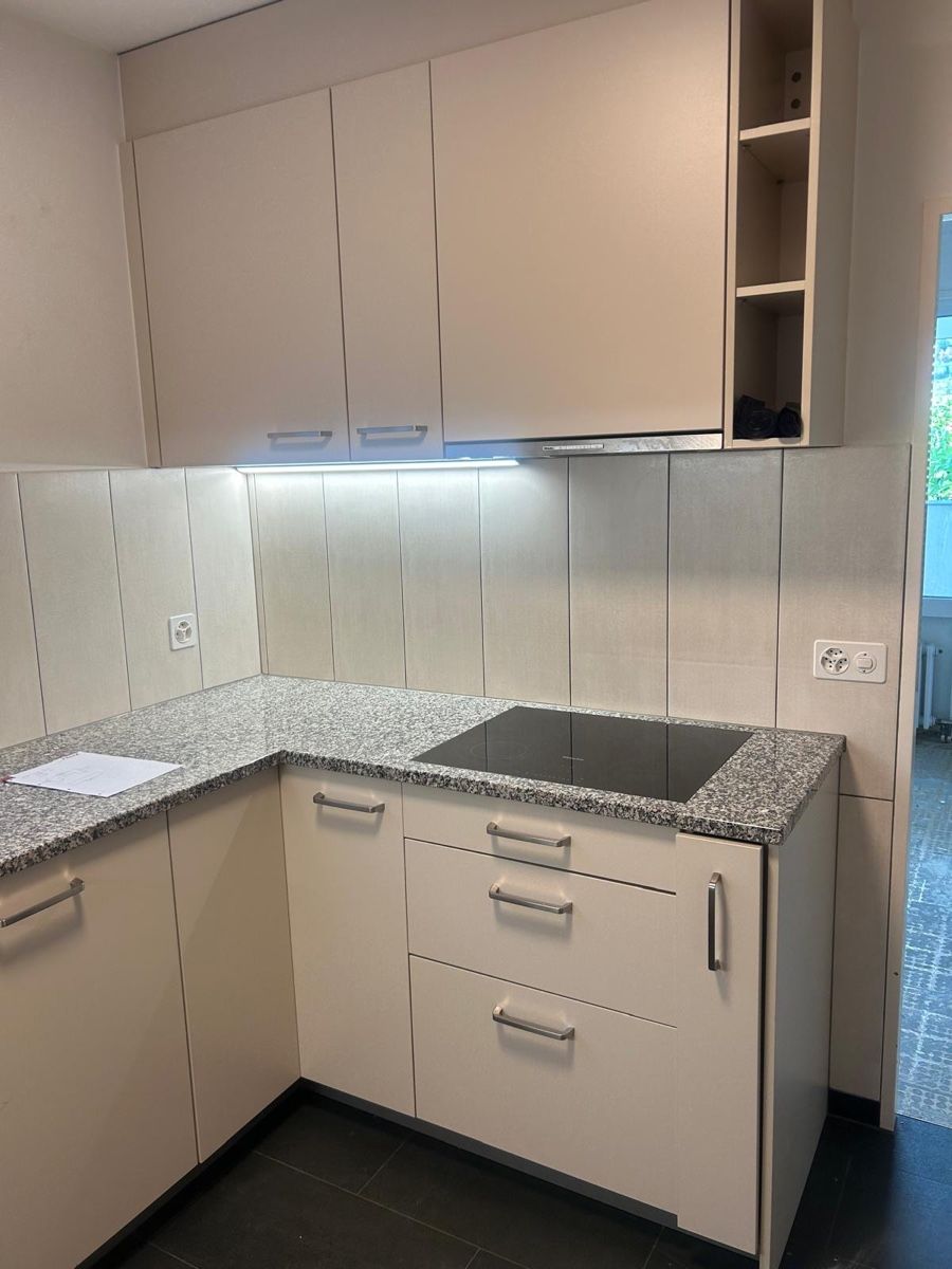 Cucine complete: Küche ohne Geräte  – Usato da Füllinsdorf venduto da Smiga 2