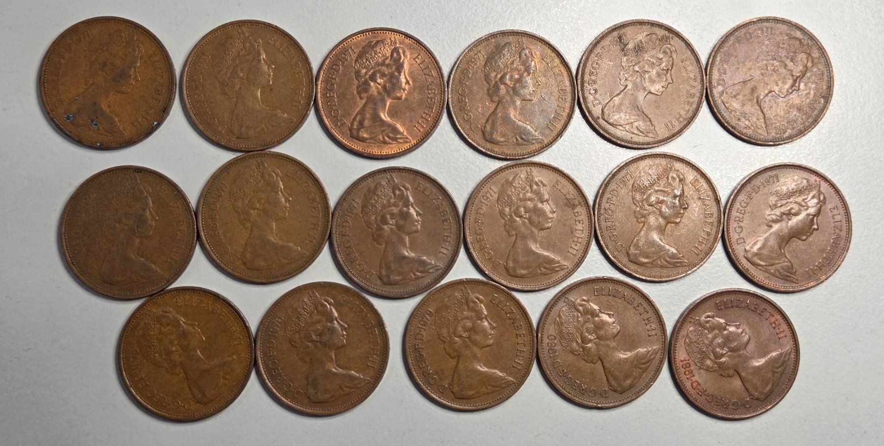 Alle Münzen: 17 Englische 2 New Pence! 1971 - 1981 – Gebraucht aus Luzern von Kartenansicht