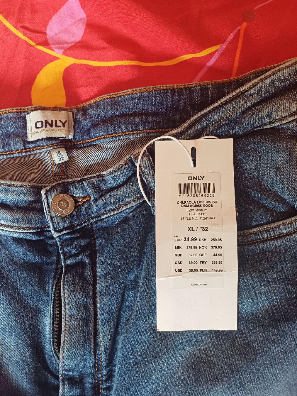 Only Jeans: ONLY Jeans blau Gr. XL/32 Riss-Optik – Nuovo (secondo la descrizione) da Ostermundigen venduto da Loulilou86 1