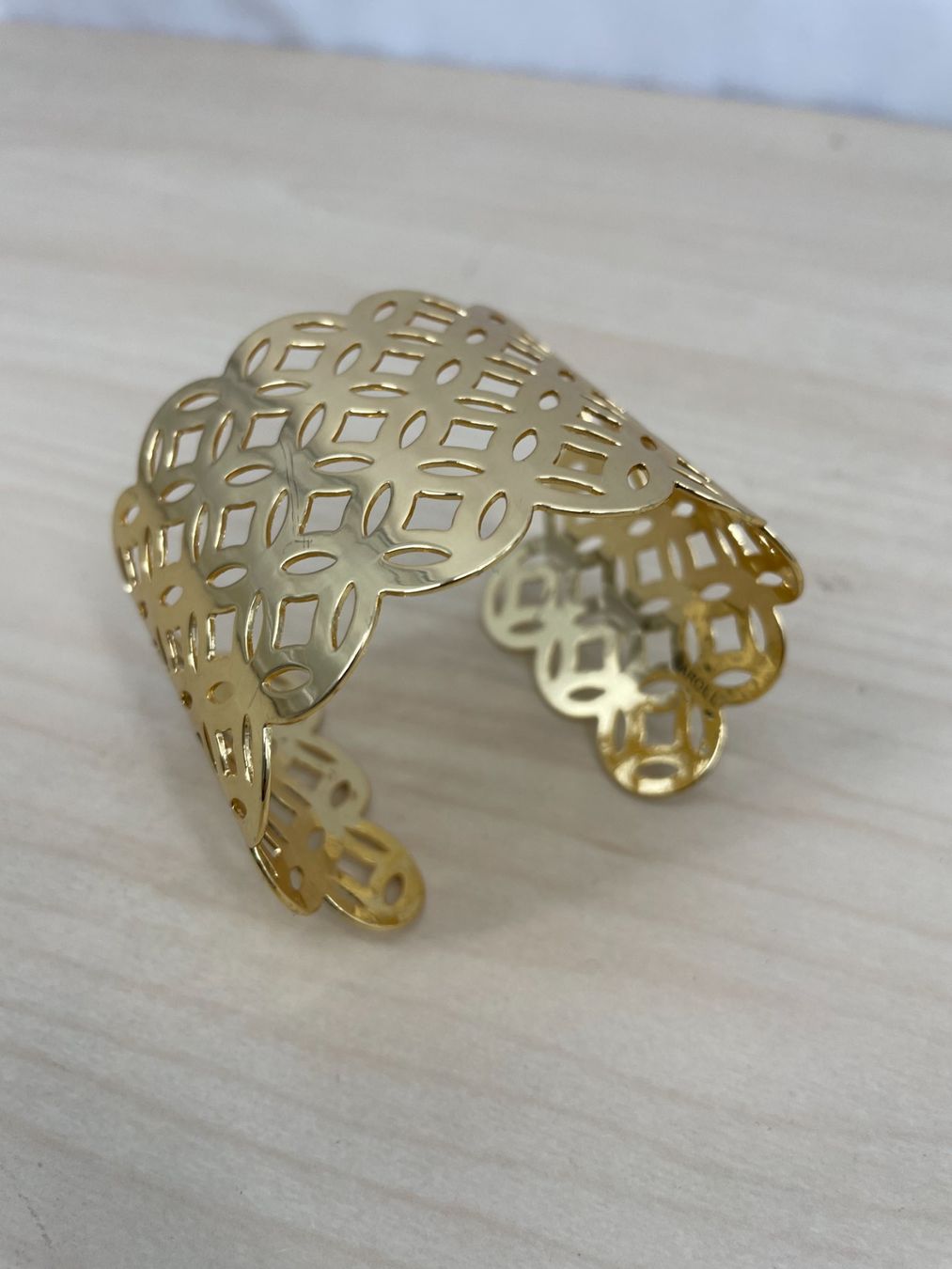 Armbänder & -reifen: CAROLL Bracelet doré – Gebraucht aus Lausanne von PlusValue_Lausanne 1
