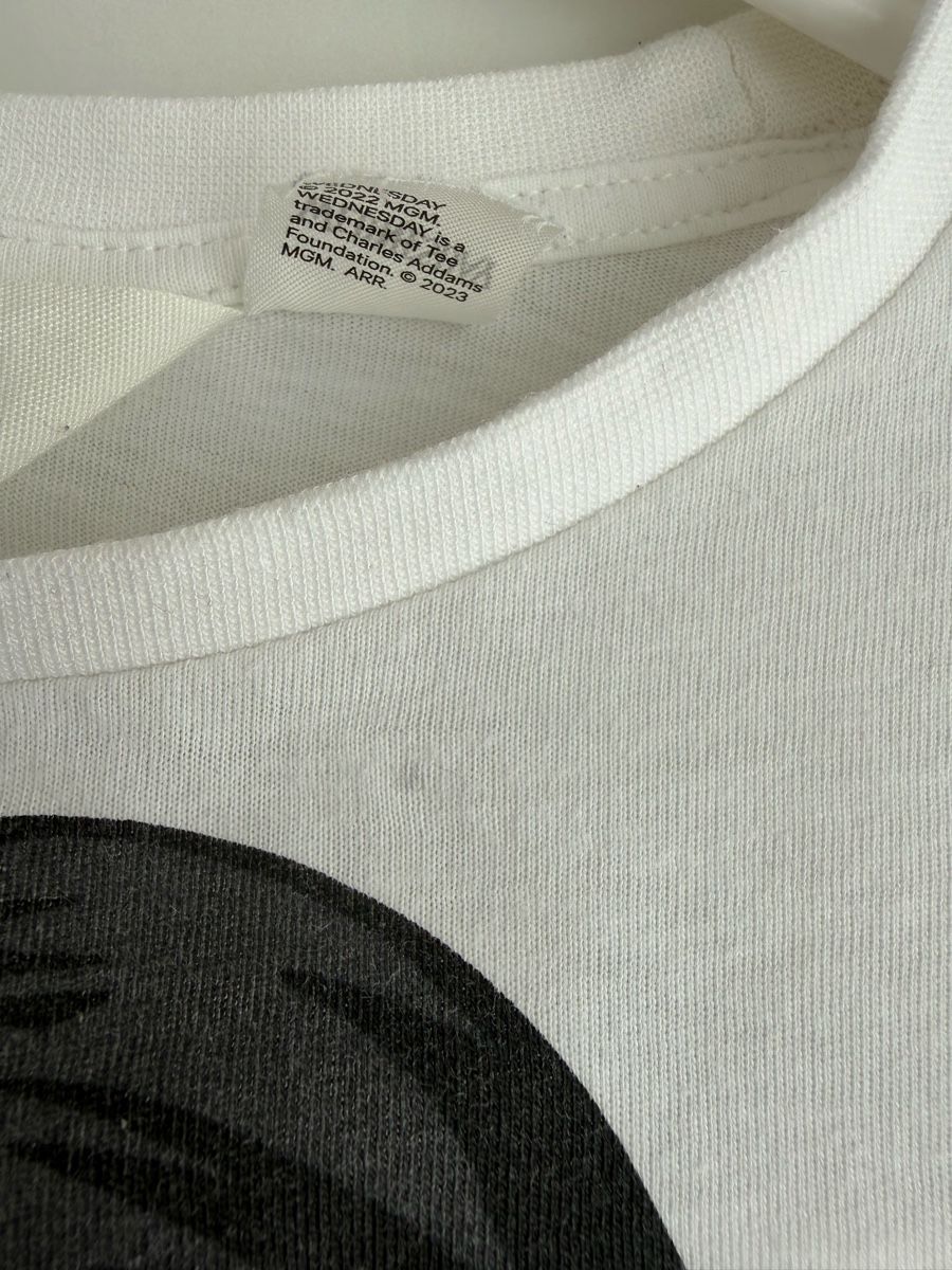 H&M Hemden, T-Shirts & Polos: Wednesday Addams Top Grösse 158/164 – Gebraucht aus Pfaffnau von Liz6264 2