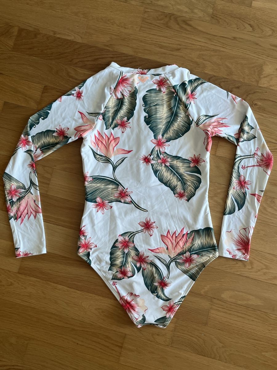 Roxy Maillots de bain & Bikinis: Badeanzug Roxy Grösse S – D'occasion à Frauenfeld par heyLani 4
