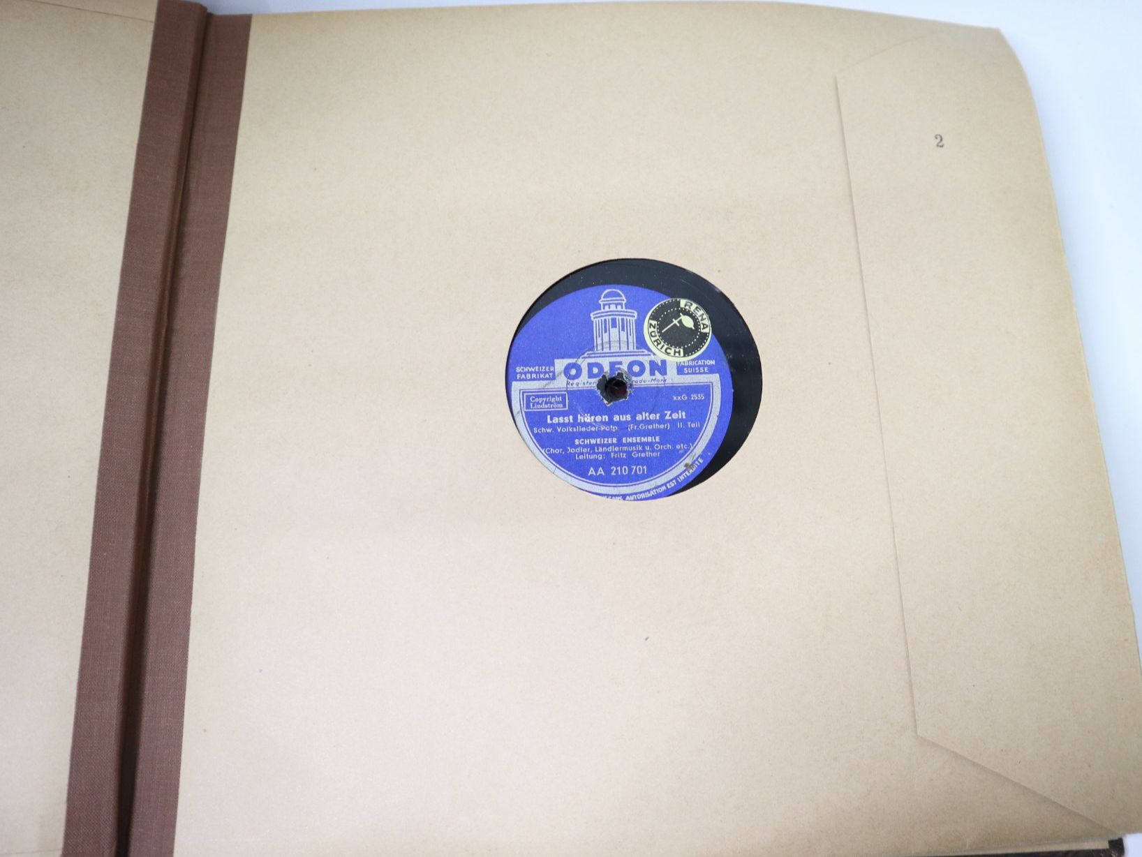 Dischi in vinile: Album mit 12 Schellackplatten – Usato da Eschenbach SG venduto da Astalavista 3