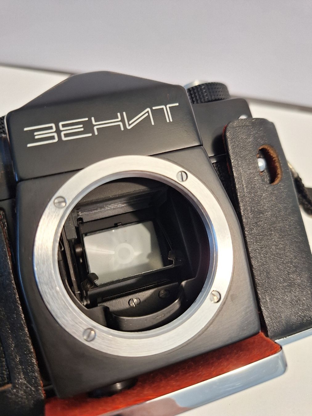 Fotocamera: ZENIT 12 CD soviet Kamera – Difettoso da Pfäffikon SZ venduto da TobyPeterson 4