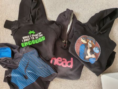 Hoodie / Kapuzenpullover