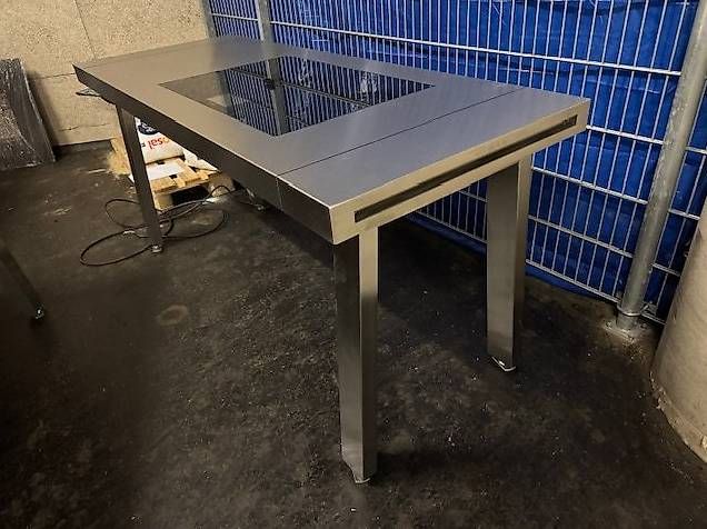 Herde: bulthaup Design Tisch mit Gaggenau Kochfeld – Gebraucht aus Zollikofen von OberliAG 1