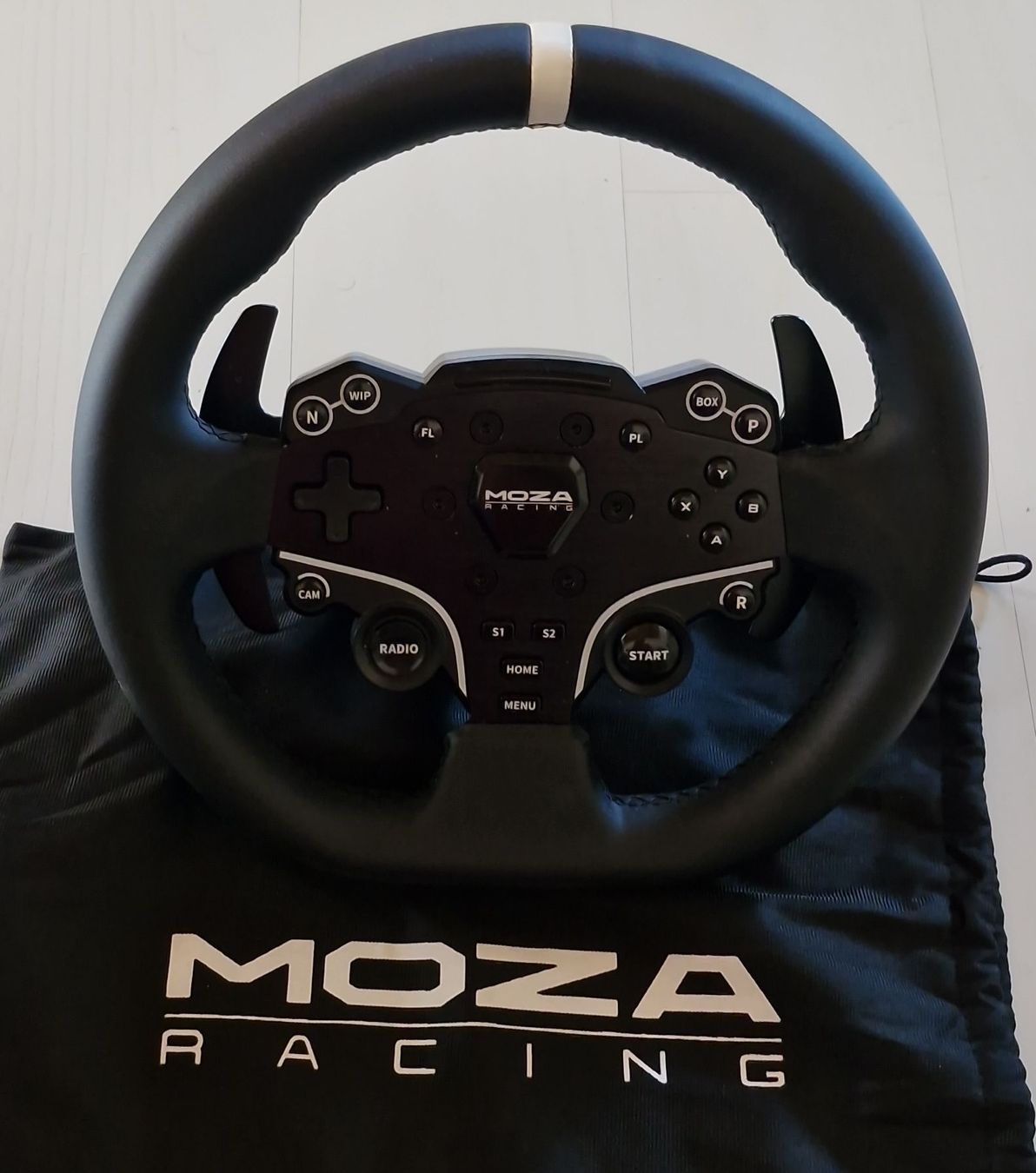 Moza Racing Controller: Mozart ES Steering Wheel – Usato da Münchwilen TG venduto da Smooth1