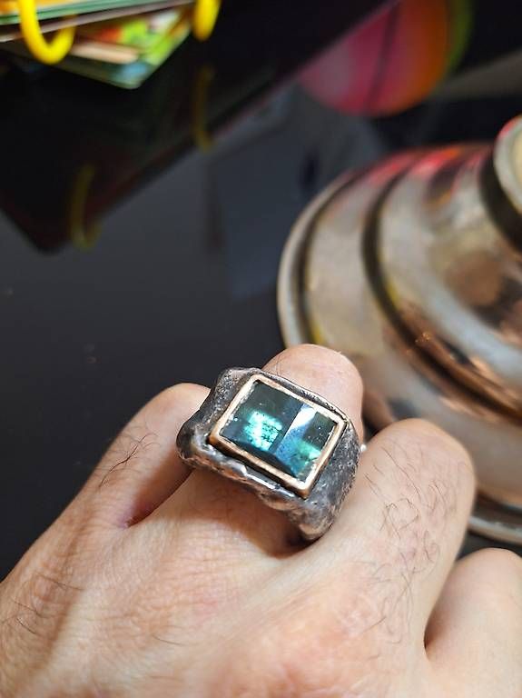 Anelli: Silber-Ring mit Turmalin, goldumrandet – Usato da Olten venduto da si91