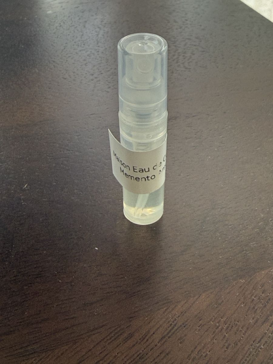 Profumi & Eau de Toilette: Maison Eau De Couture - Memento Amoris Tester – Usato da Oberrohrdorf venduto da S.Marisa