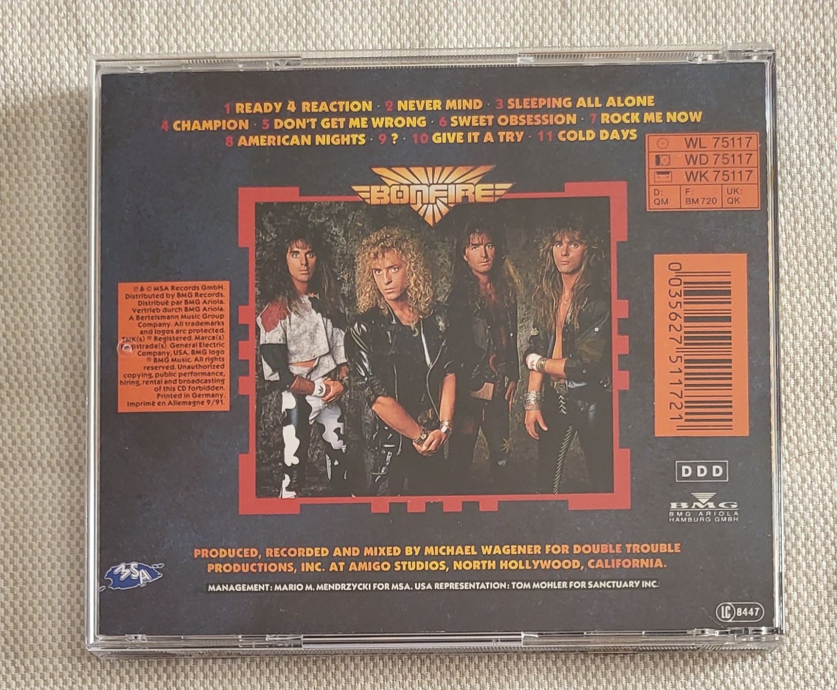 CD: Bonfire - Fire works – Usato da Villars-sur-glane venduto da Epsilonhike 1