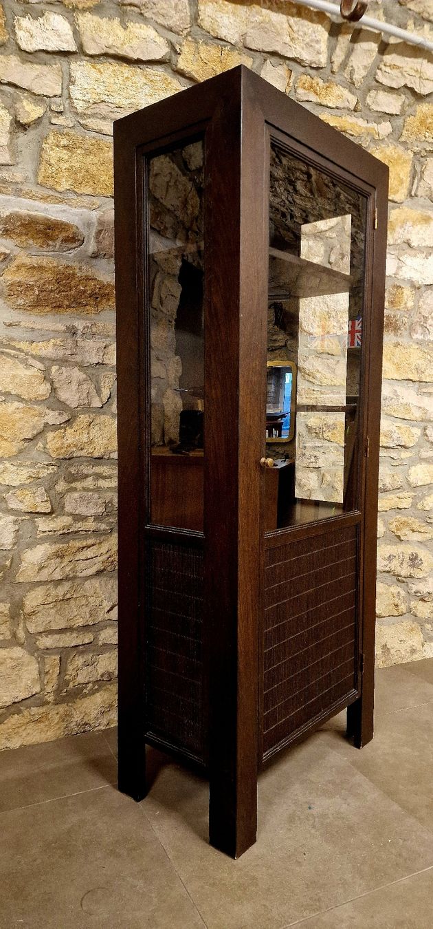 Vetrine: Einzigartige Vitrine aus Eiche holz. Top Zustand!!! – Nuovo (secondo la descrizione) da Grellingen venduto da syl_t5wm 2