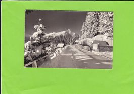 Beatenberg-Dorfstrasse-Winter, Foto Gyger