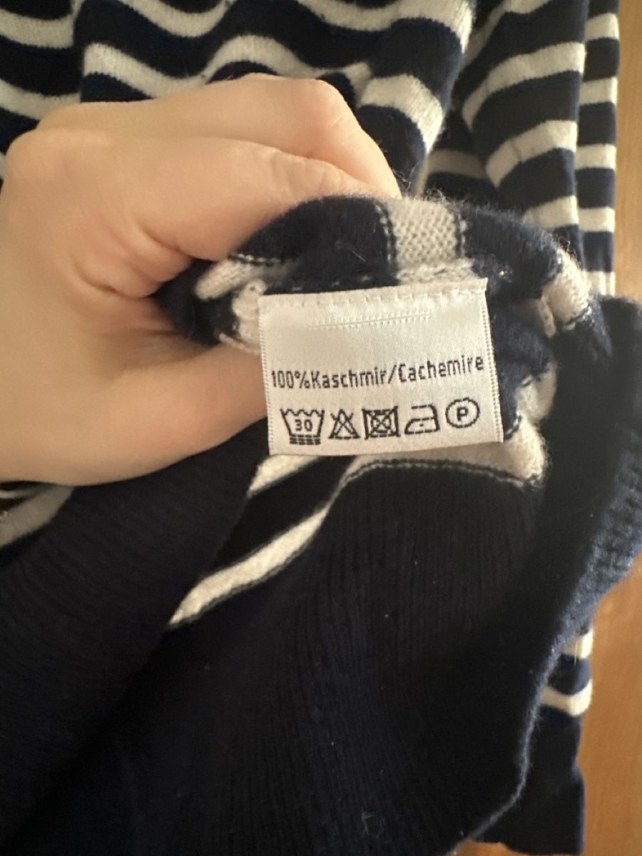 Maglioni & Felpe: Kuscheliger Kaschmir-Pulli, gestreift, dunkelblau/weiss – Usato da Reinach BL venduto da wen_7bl7 1