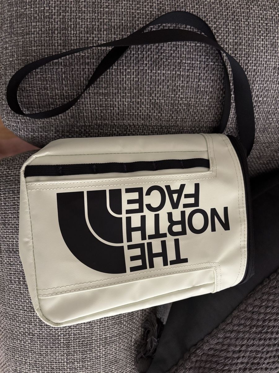 North Face Sacs:  The North Face Tasche – Neuf (Voir description) à Bolligen par mic_nf5g